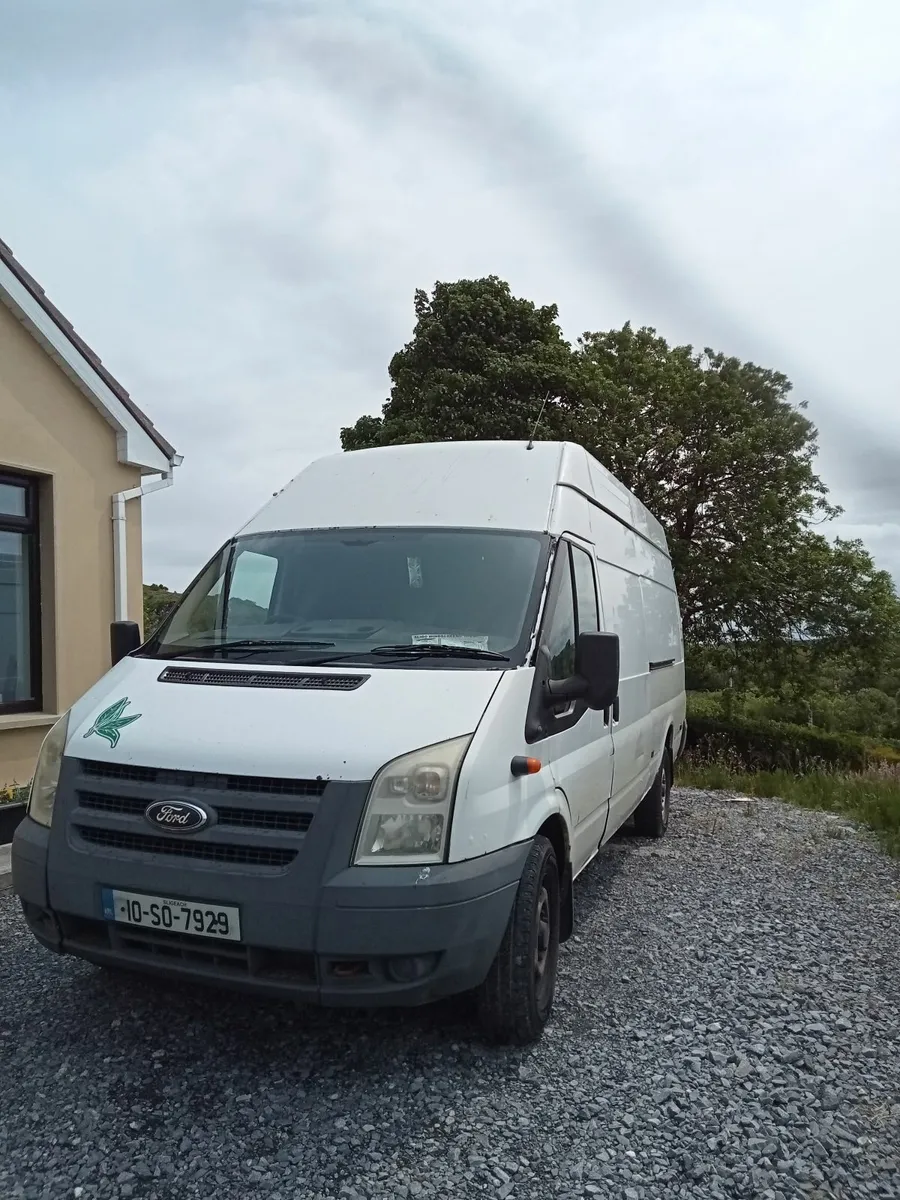 Ford Transit 2010 - Image 1