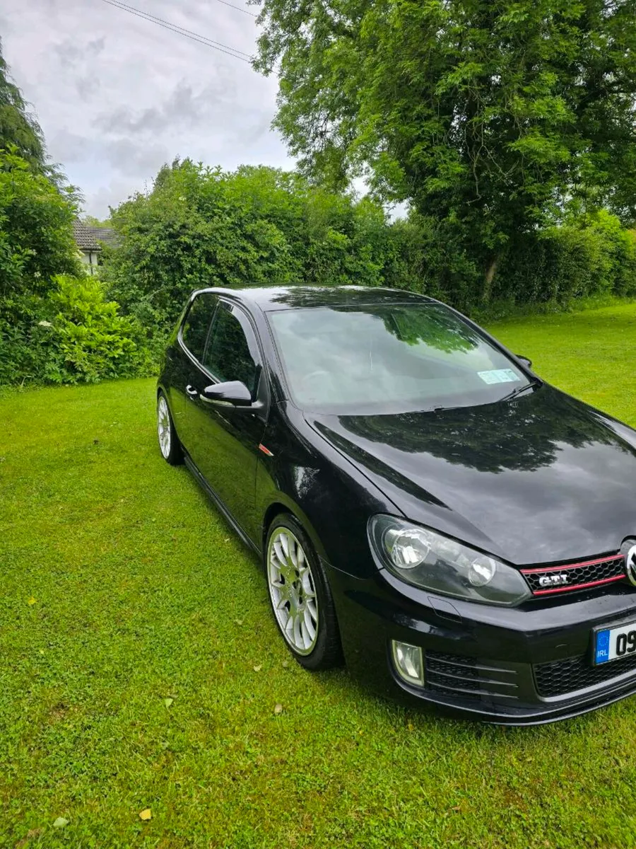 Vw golf  Gti 2lt petrol. Mk6 - Image 3