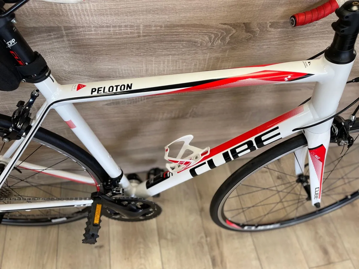 Cube peloton (like new) - Image 4