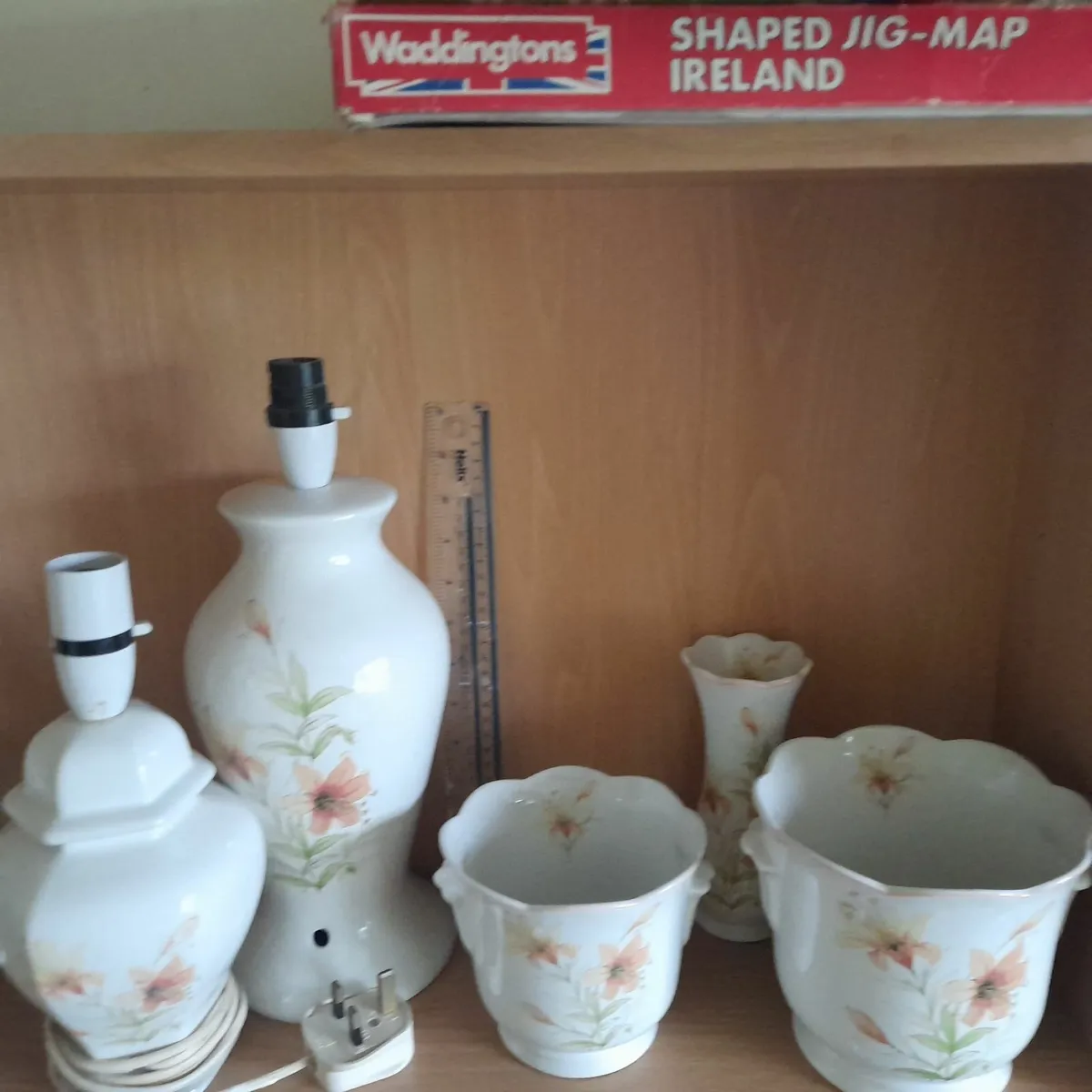 Lamps and Vases - Image 4