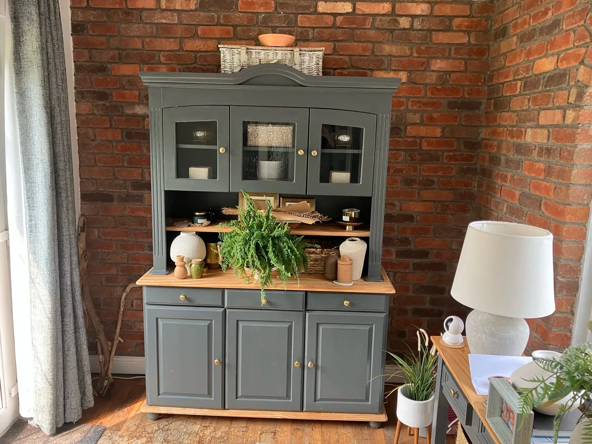 Kitchen Cabinet - Image 1