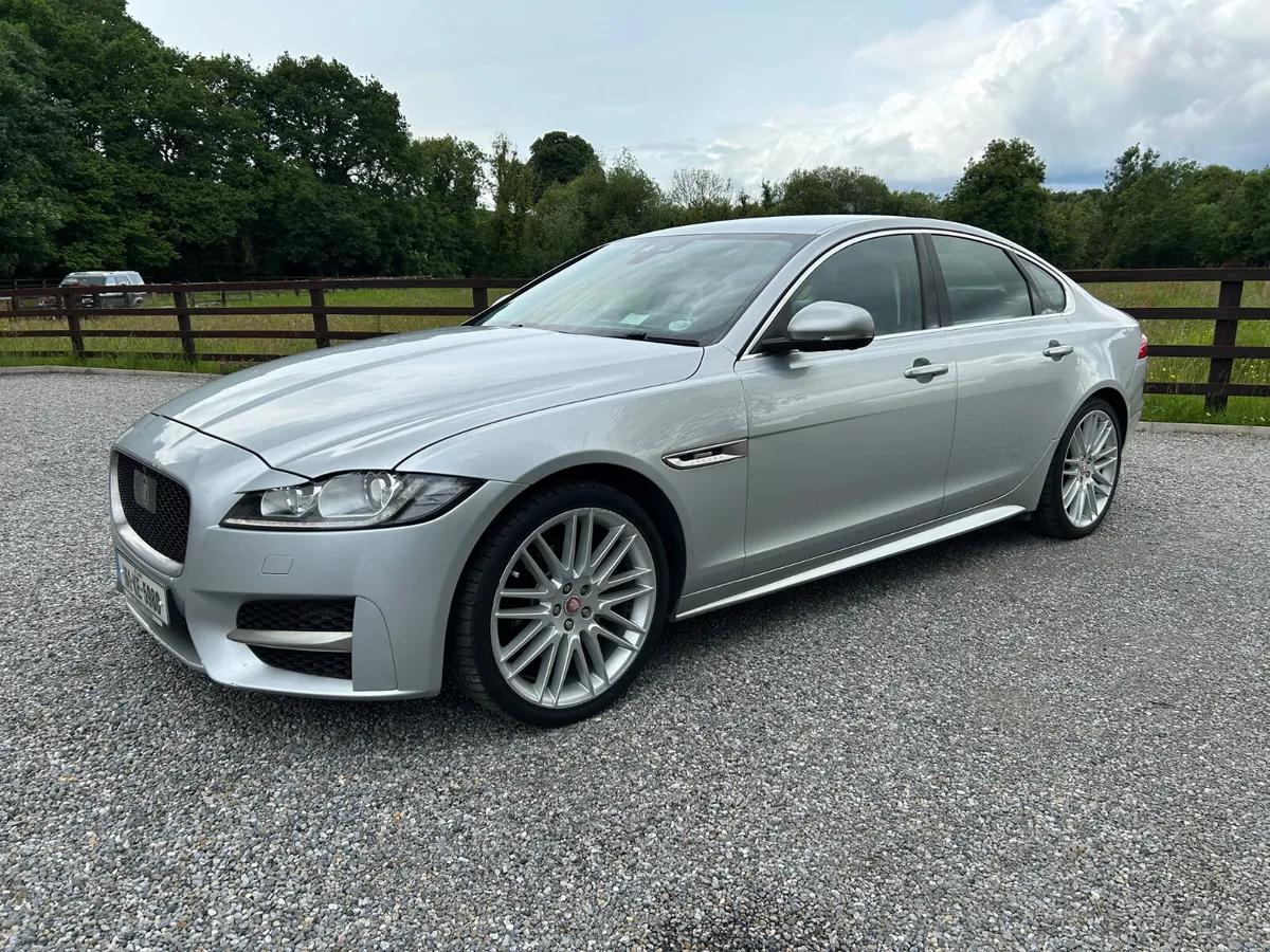2016 Jaguar XF 2.0d 180bhp R-Sport - Image 4