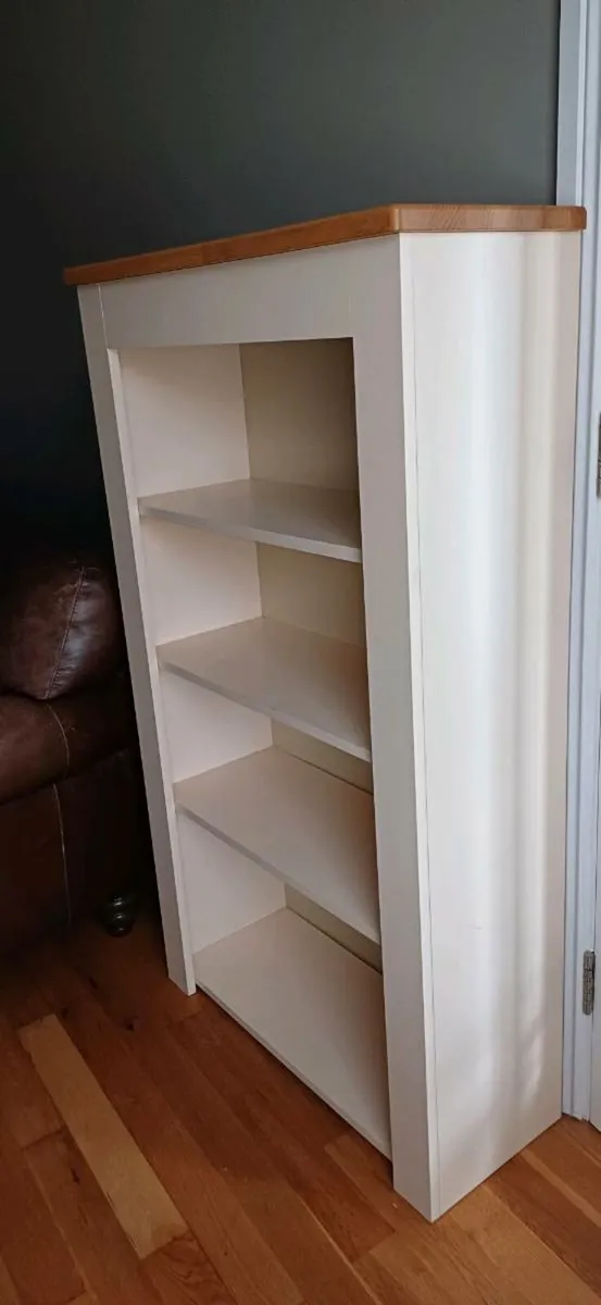 Bookshelf - Image 2