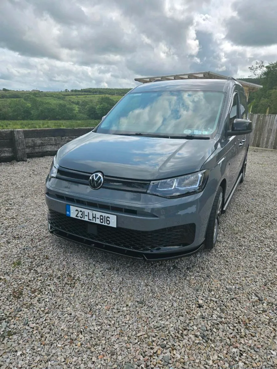 Caddy van - Image 1