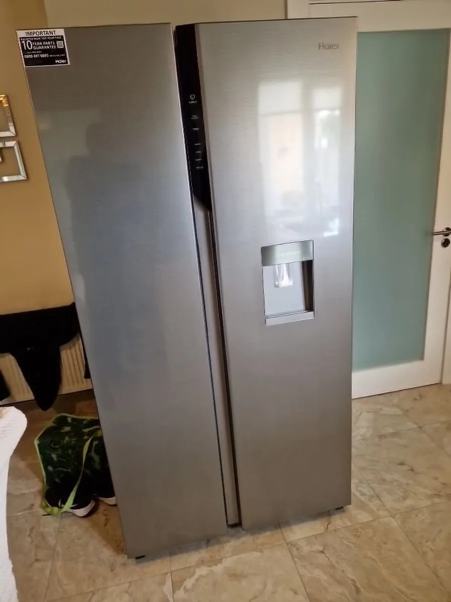fridge - Image 1