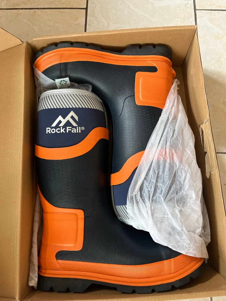 Rockfall wellington boots - Image 1