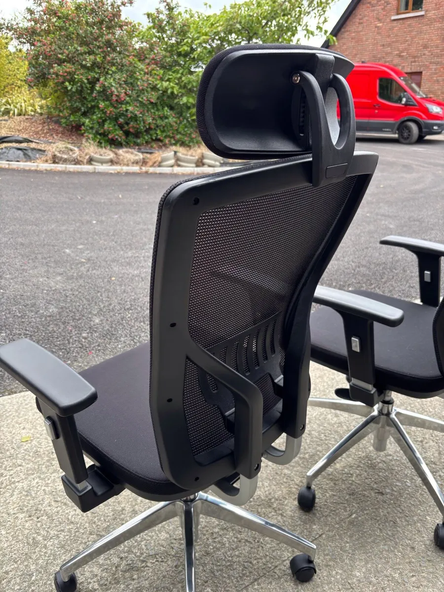 Executive high back chairs - Image 2