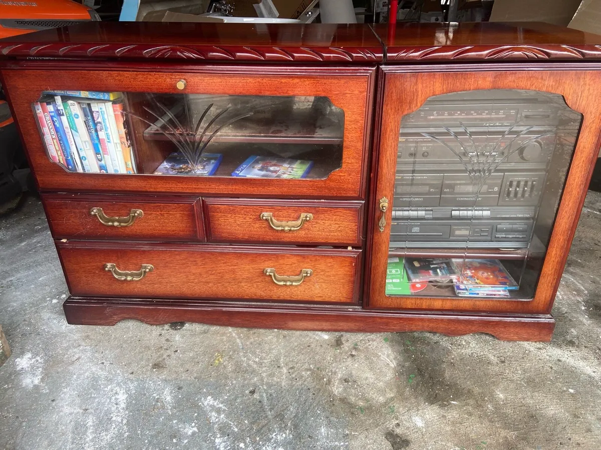 Bathroom & Furniture - Image 1
