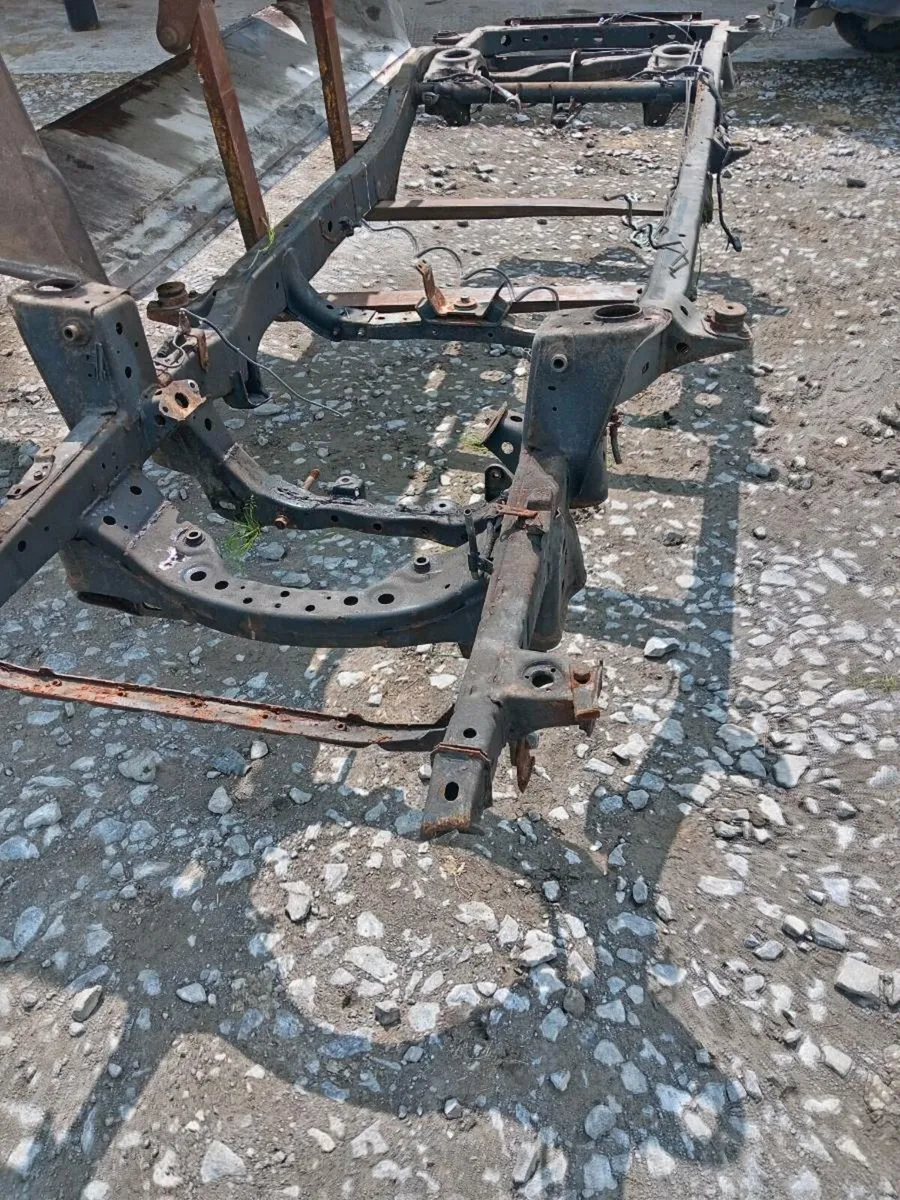 Landcruiser chassis - Image 1