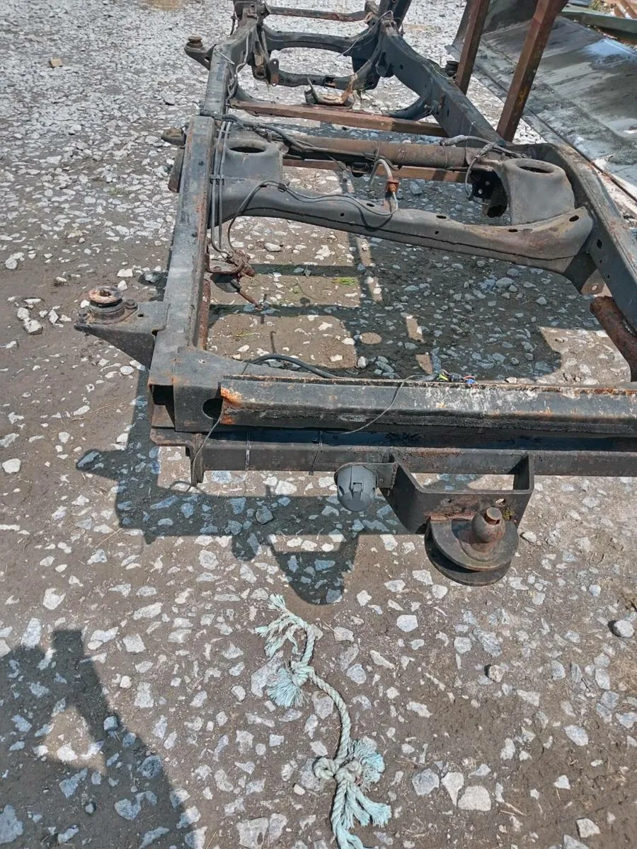 Landcruiser chassis - Image 2