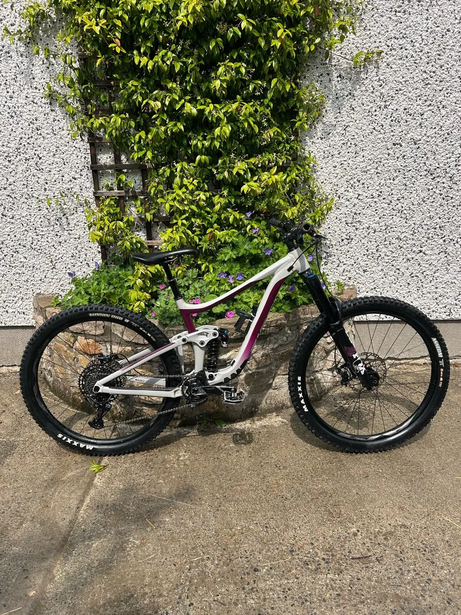 Giant Reign SX 29 - Image 2