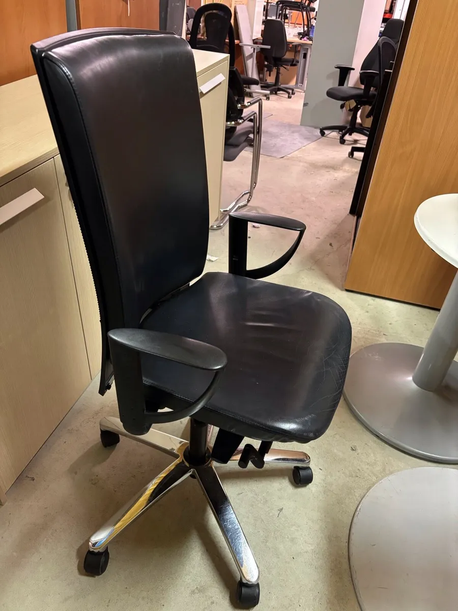 Executive chair sale - Image 3