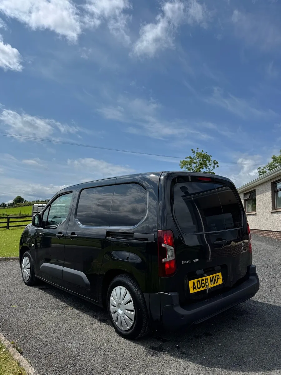 2018 Berlingo - Image 2