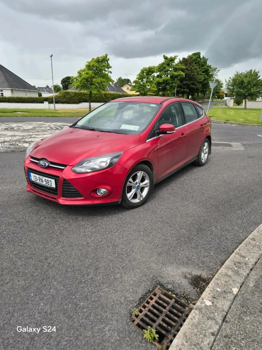 Ford  Focus Diesel  2013 - Image 2
