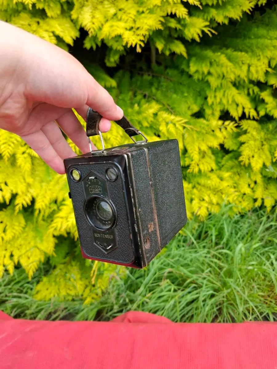Vintage camera postage possible - Image 2