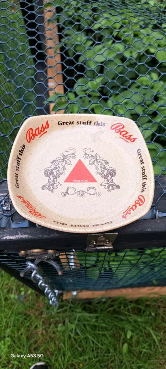 Bass ash tray - Image 1