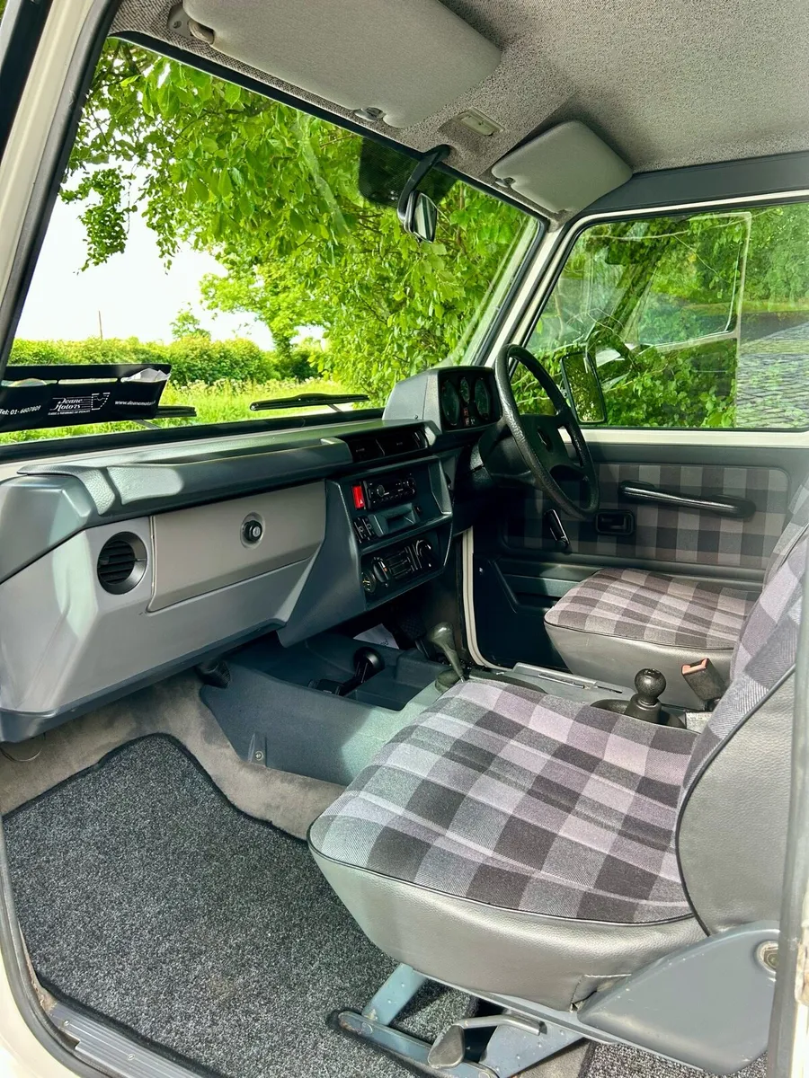 Mercedes G230E G Wagon - Image 2
