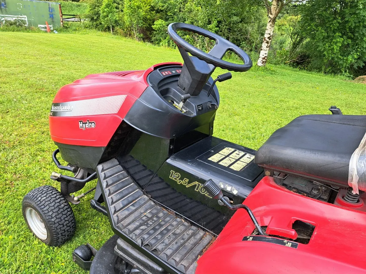 Ride on lawnmower - Image 4