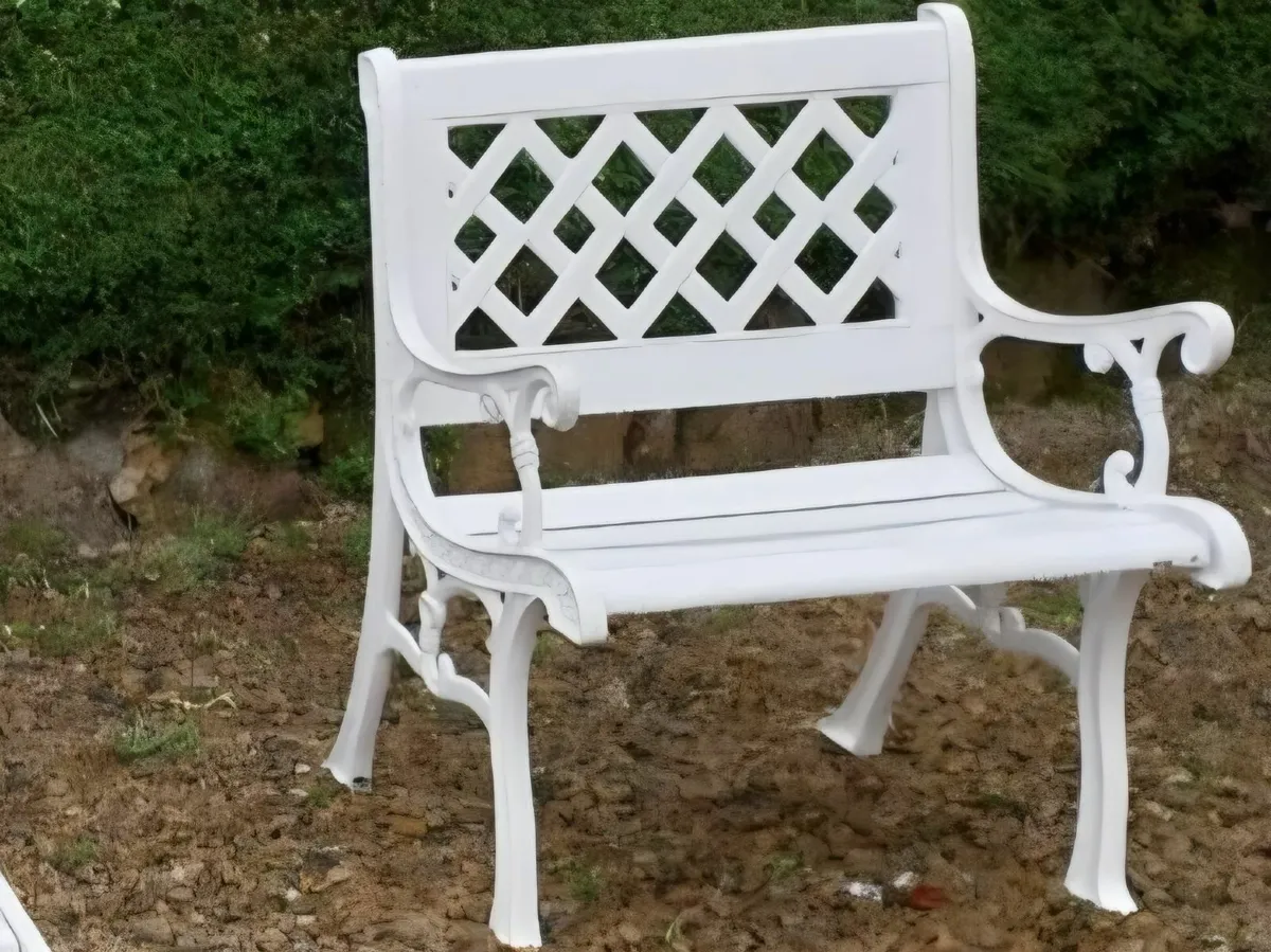 Garden furniture- cast iron - Image 3