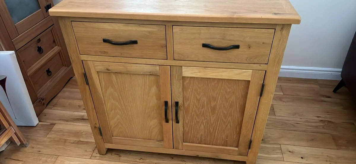 Oak side board - Image 1
