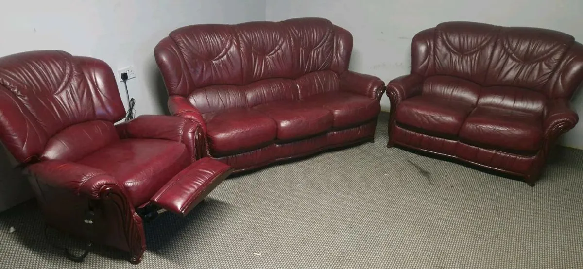 Sofas - Image 4