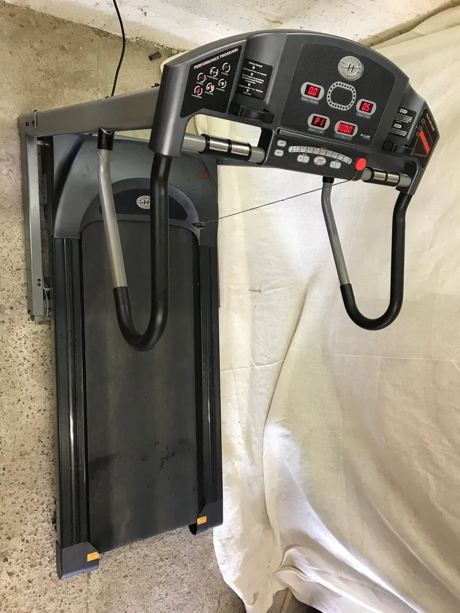 Treadmill - Image 1