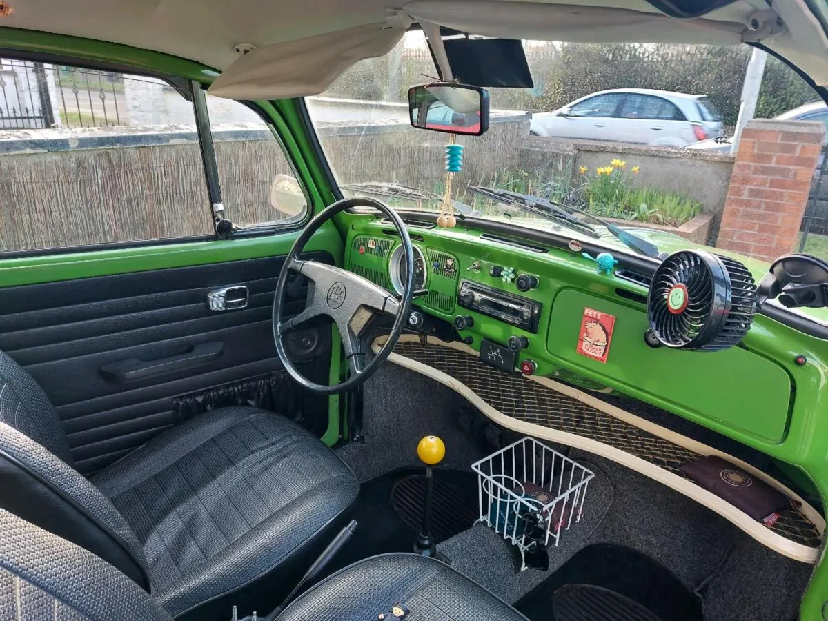 VW beetle - Image 2