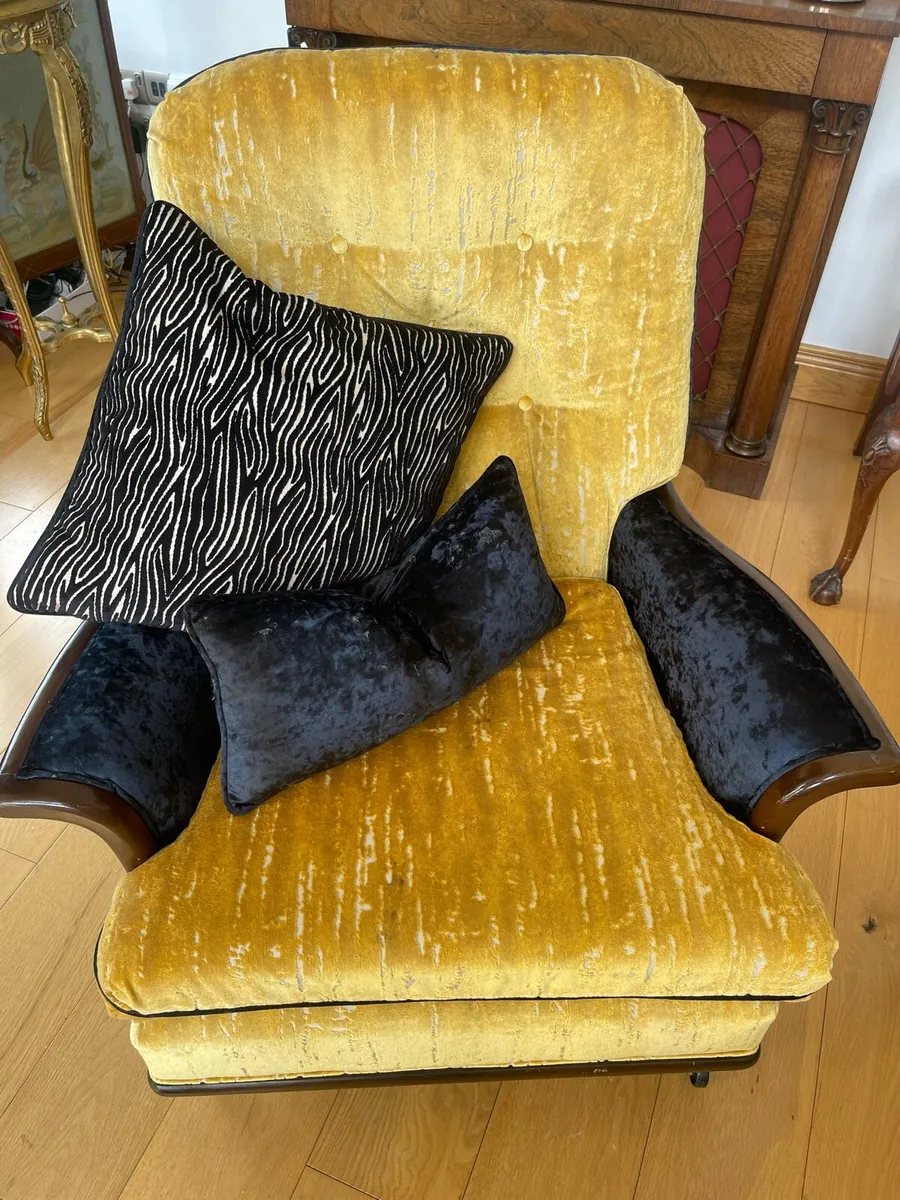 Vintage Gold/ Black Couch & matching 2 chairs - Image 2