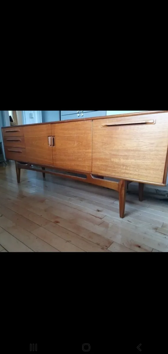 Mid century teak sideboard val rossi beithcraft - Image 1