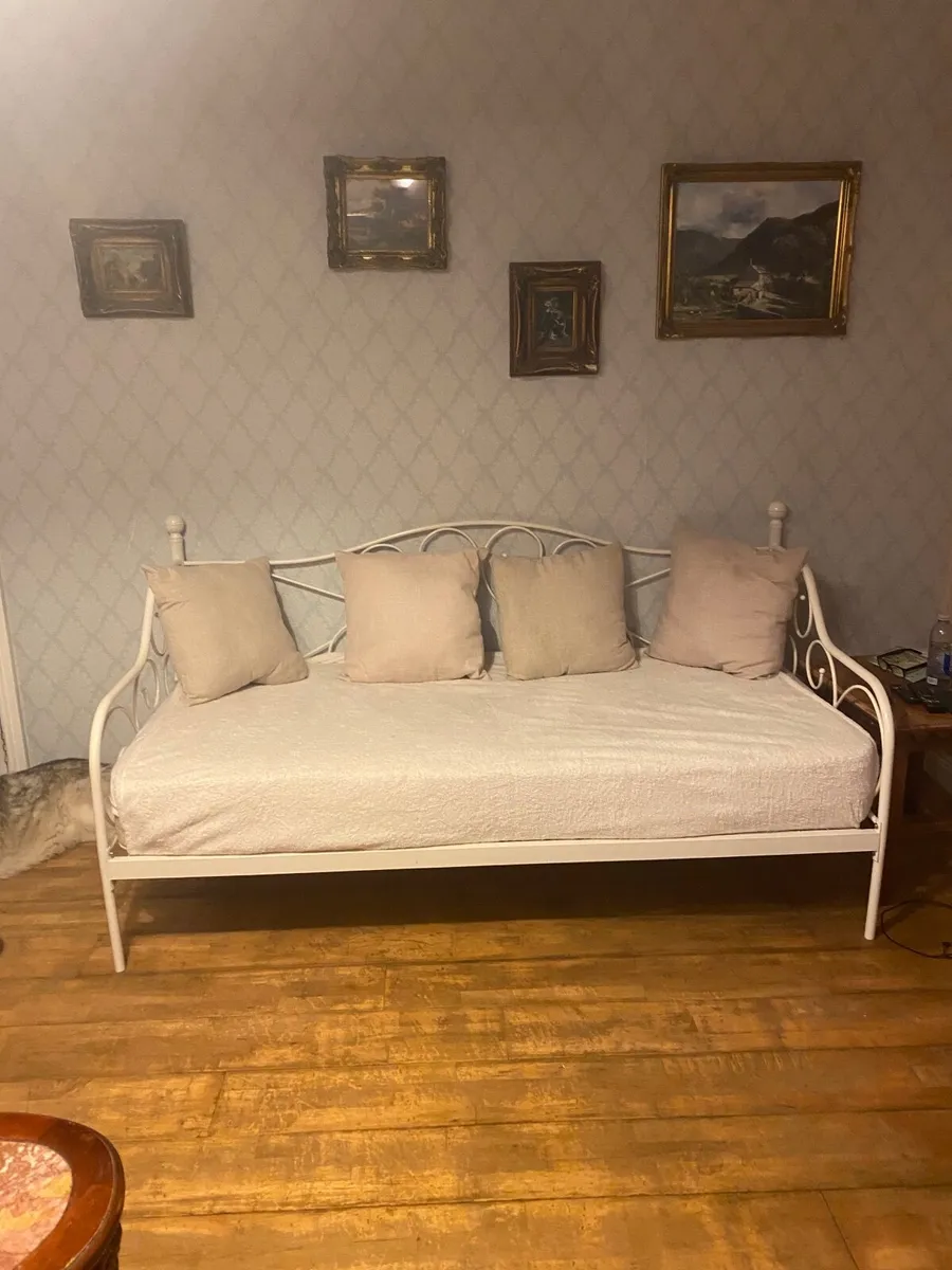 Daybed - Image 4