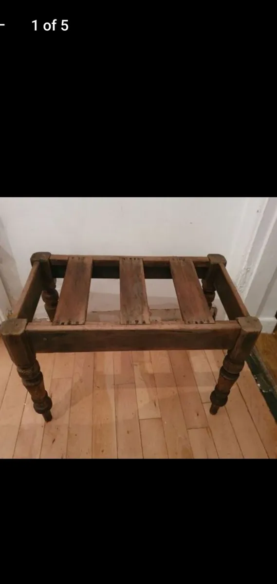 Mid century hotel luggage stand - Image 1