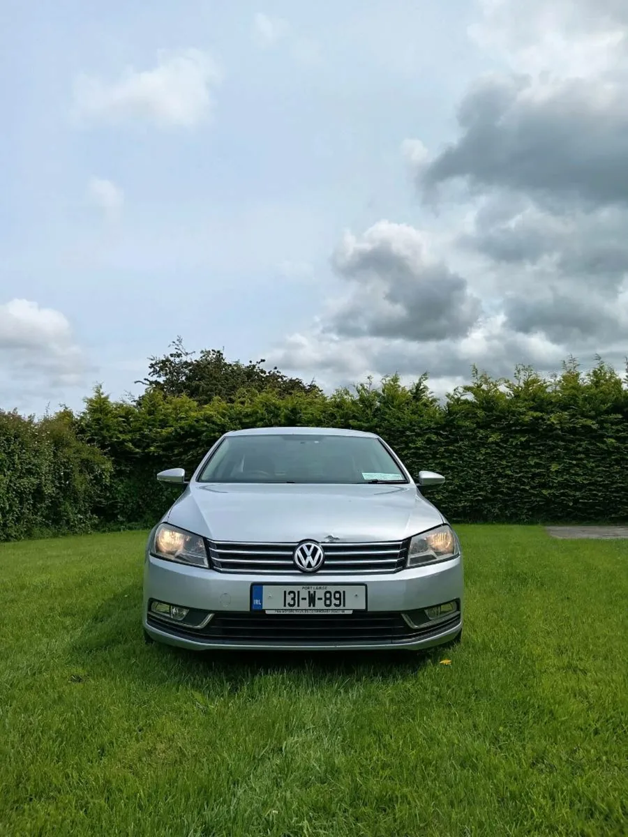 Volkswagen Passat - Image 2