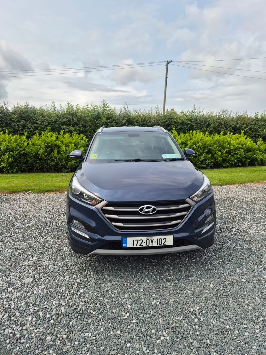 Car - Image 2