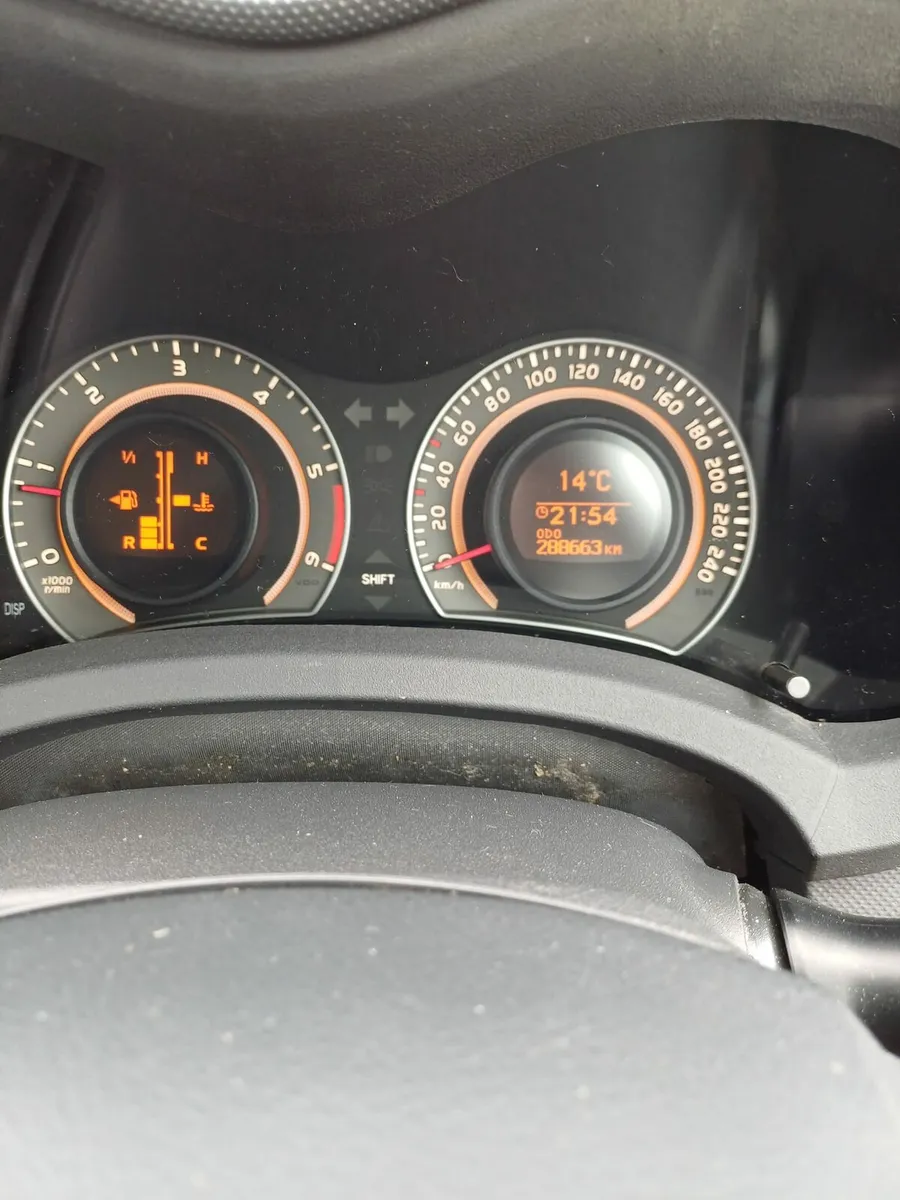 2011 TOYOTA AURIS 1.4 D4D TERRA DIESEL - Image 2
