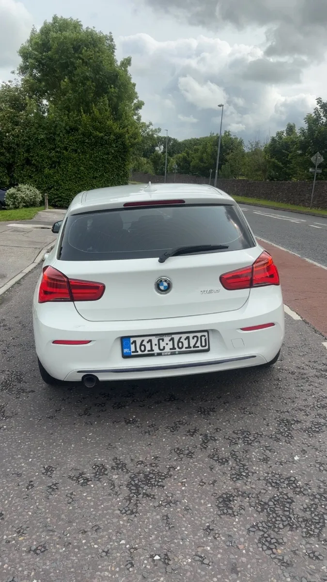 BMW 1-Series 2016 - Image 2