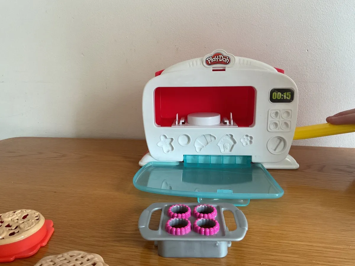 Play doh Oven - Image 1