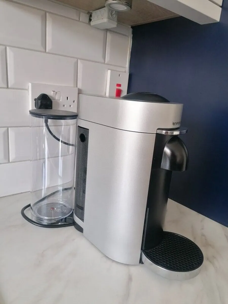 Nespresso Virtuo Plus Coffee Machine - Image 3
