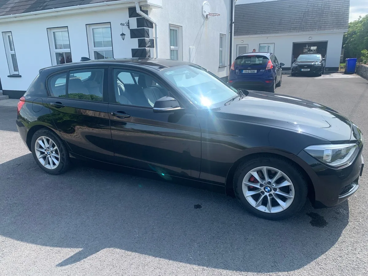 Car - Image 3