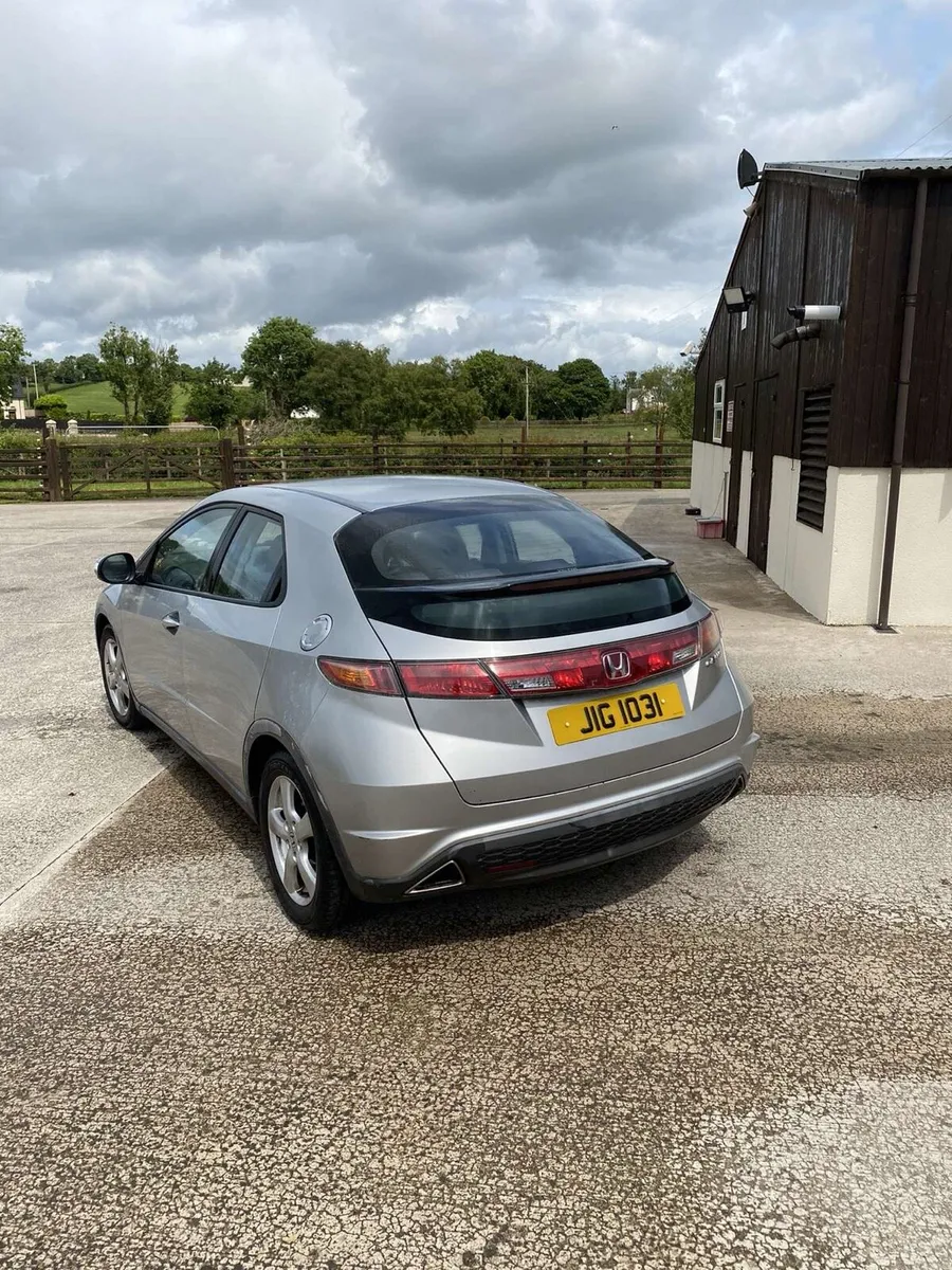 Honda Civic - Image 3