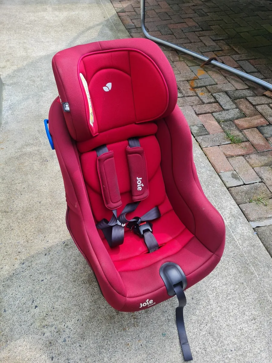 Car seat - Image 1