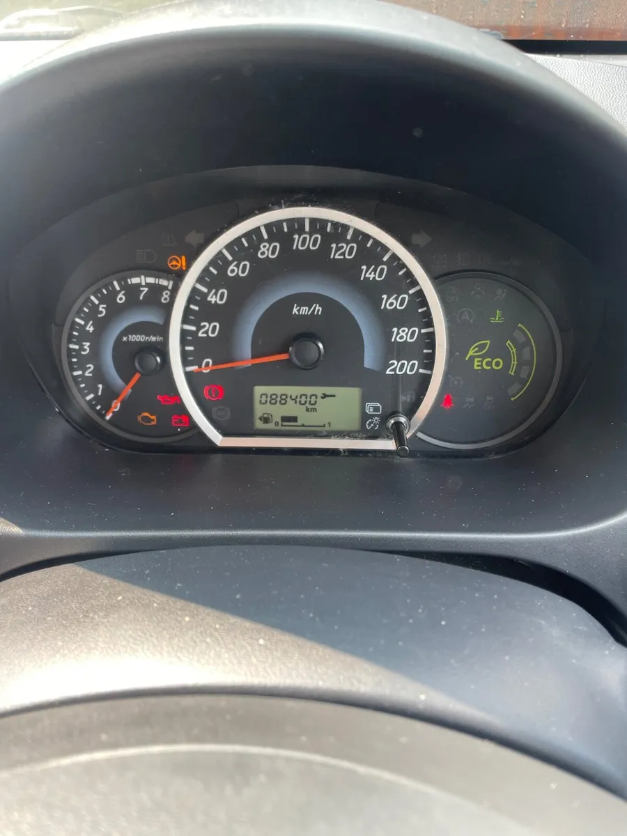 Mitsubishi Space Star 2014 - Image 2