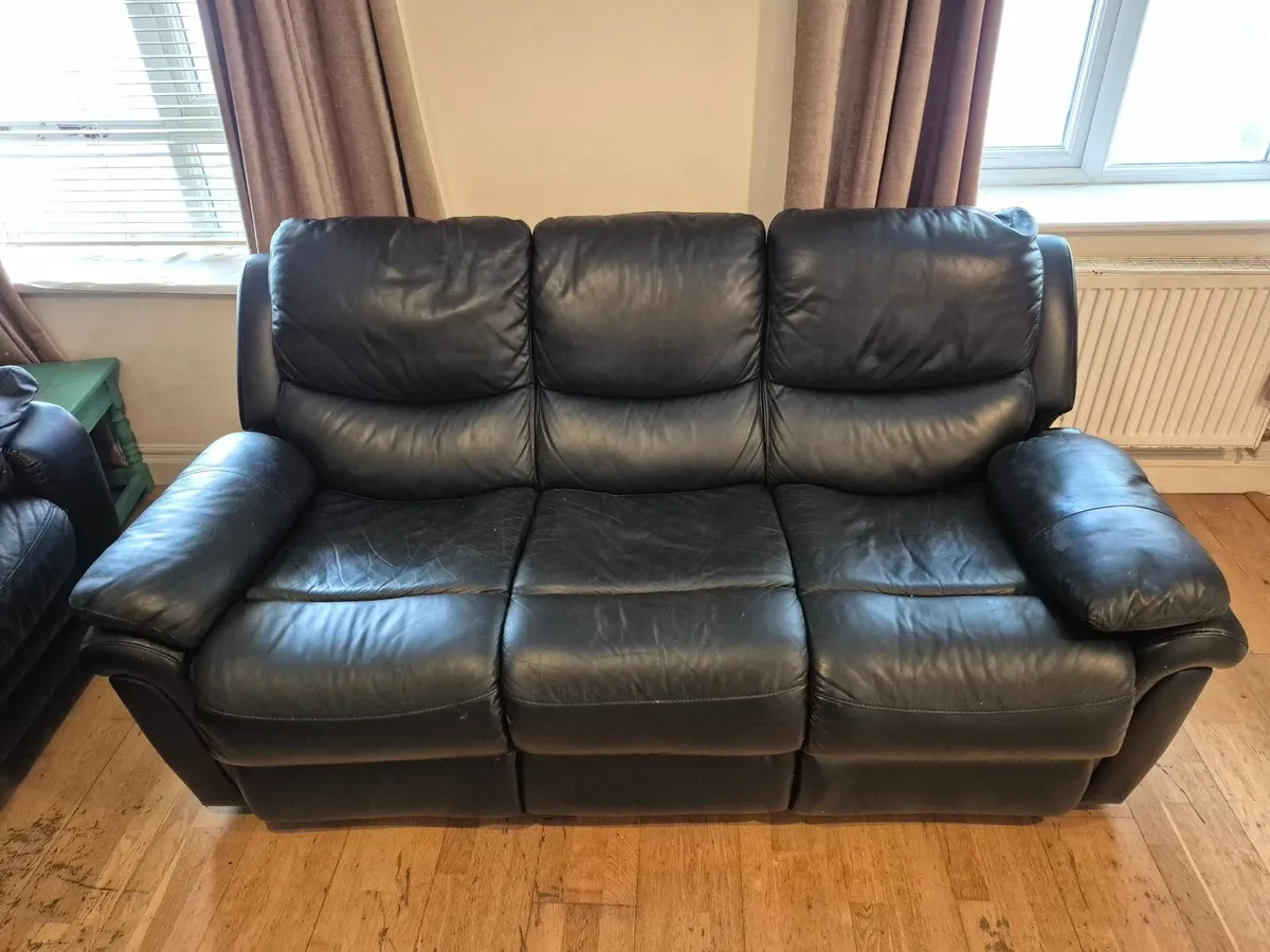 Sofa - Image 3