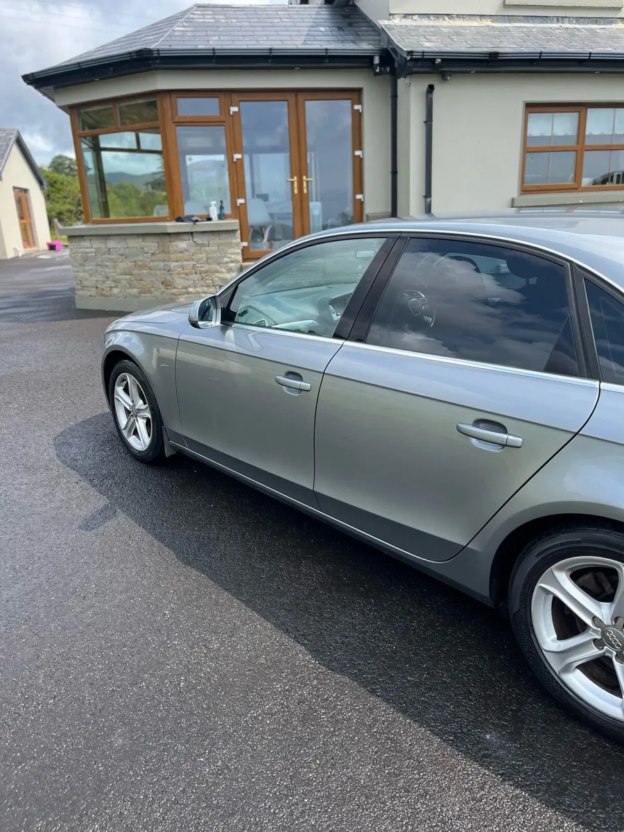 Audi A4 2011 - Image 3