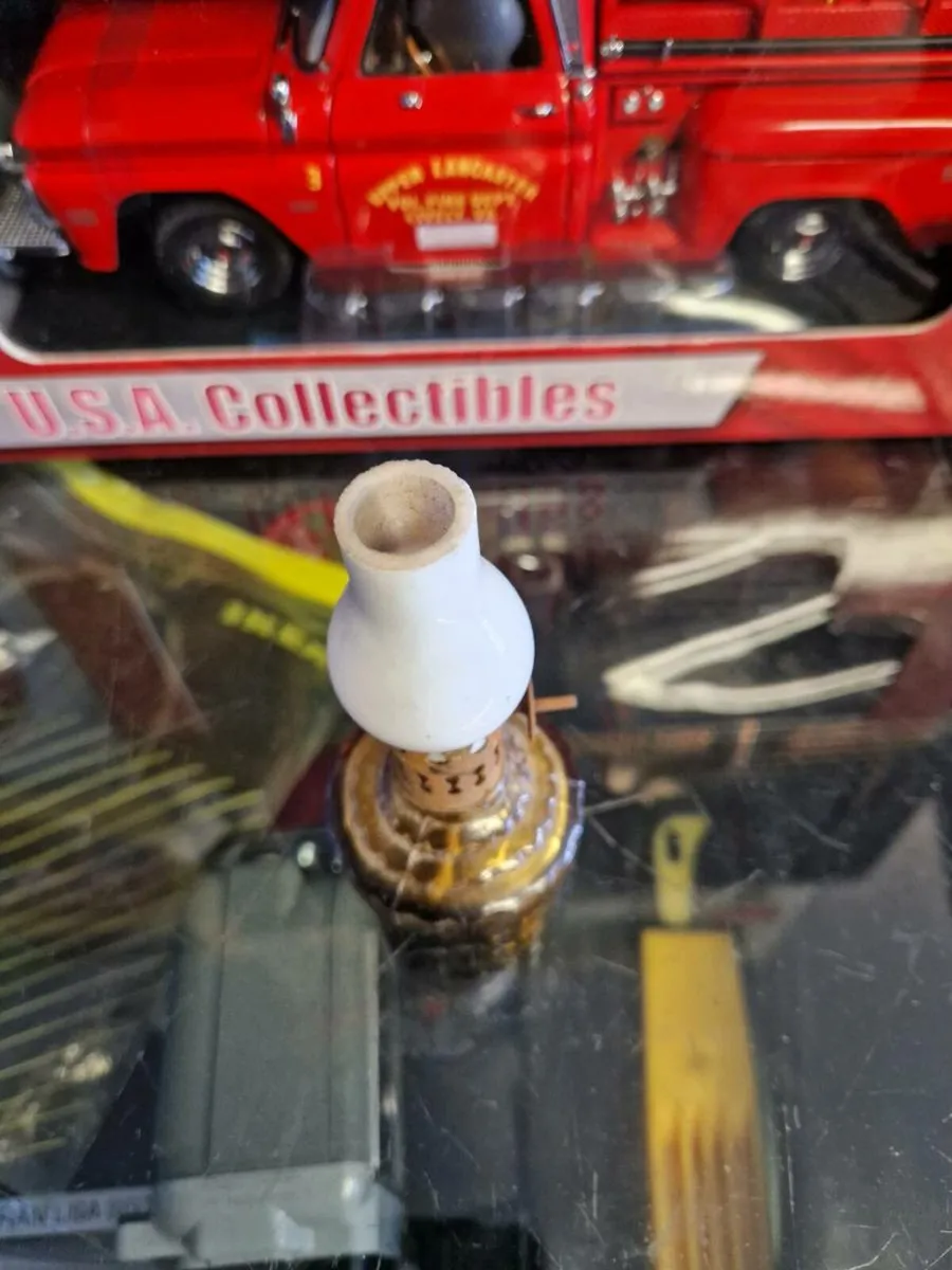 Vintage Minature Oil Lamp - Image 3