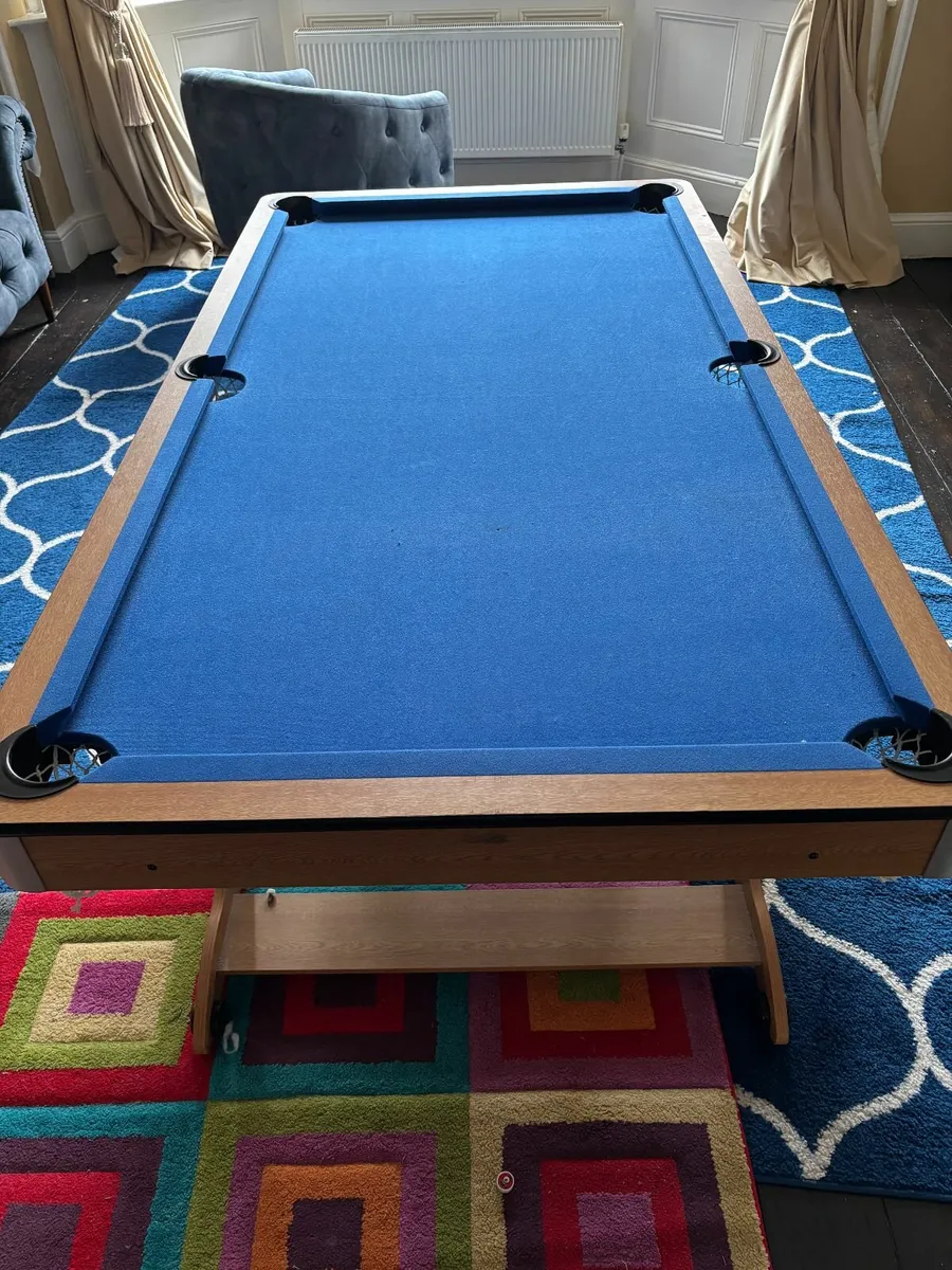 Pool table - Image 2