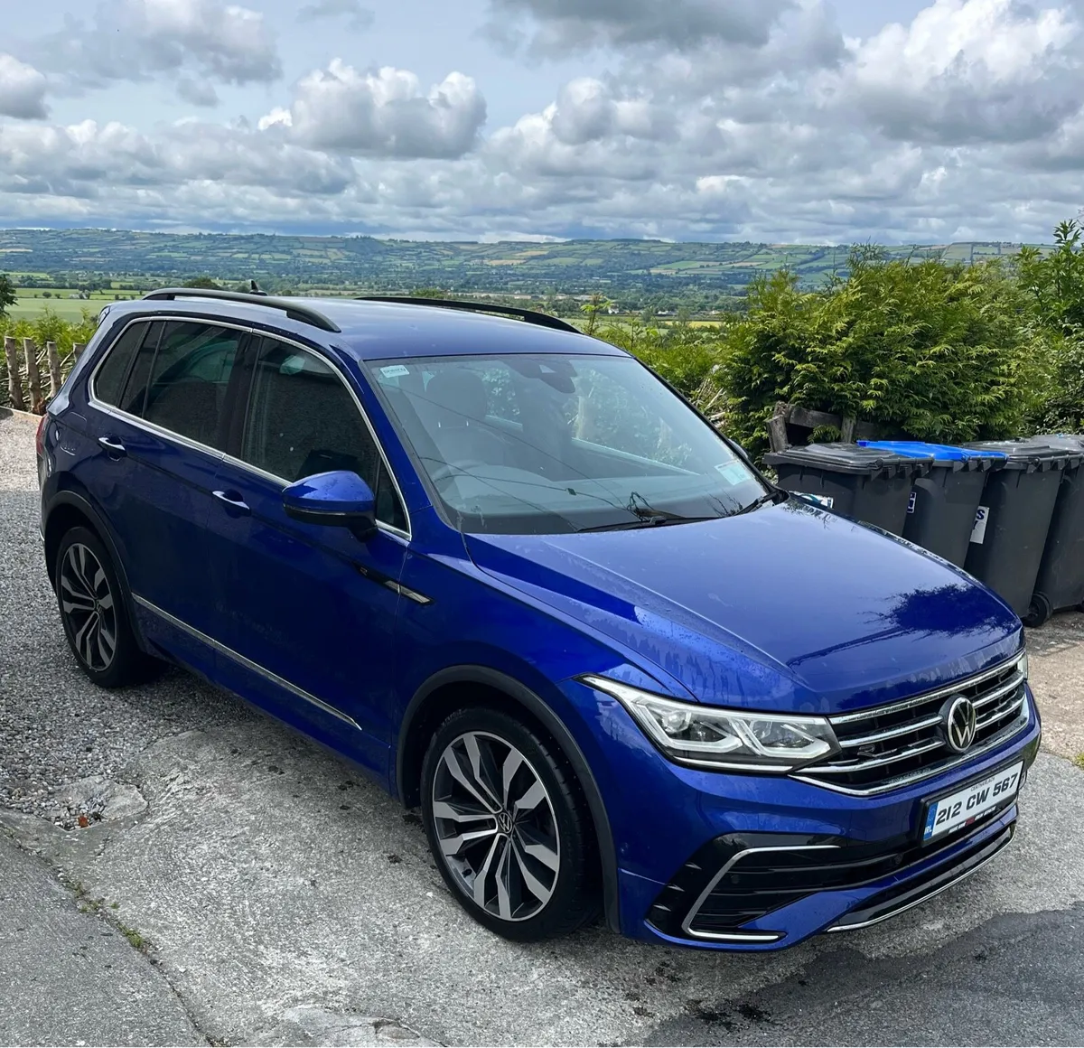 Volkswagen Tiguan R line - Image 1