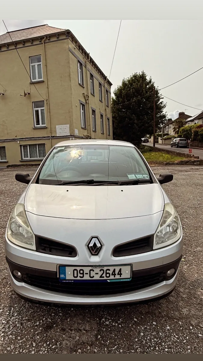 Renault Clio Royale Edition (Low Millage) - Image 3
