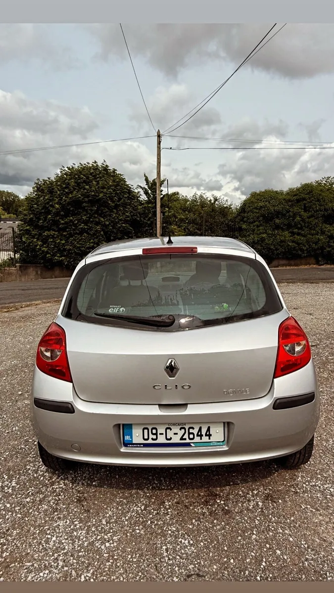 Renault Clio Royale Edition (Low Millage) - Image 4