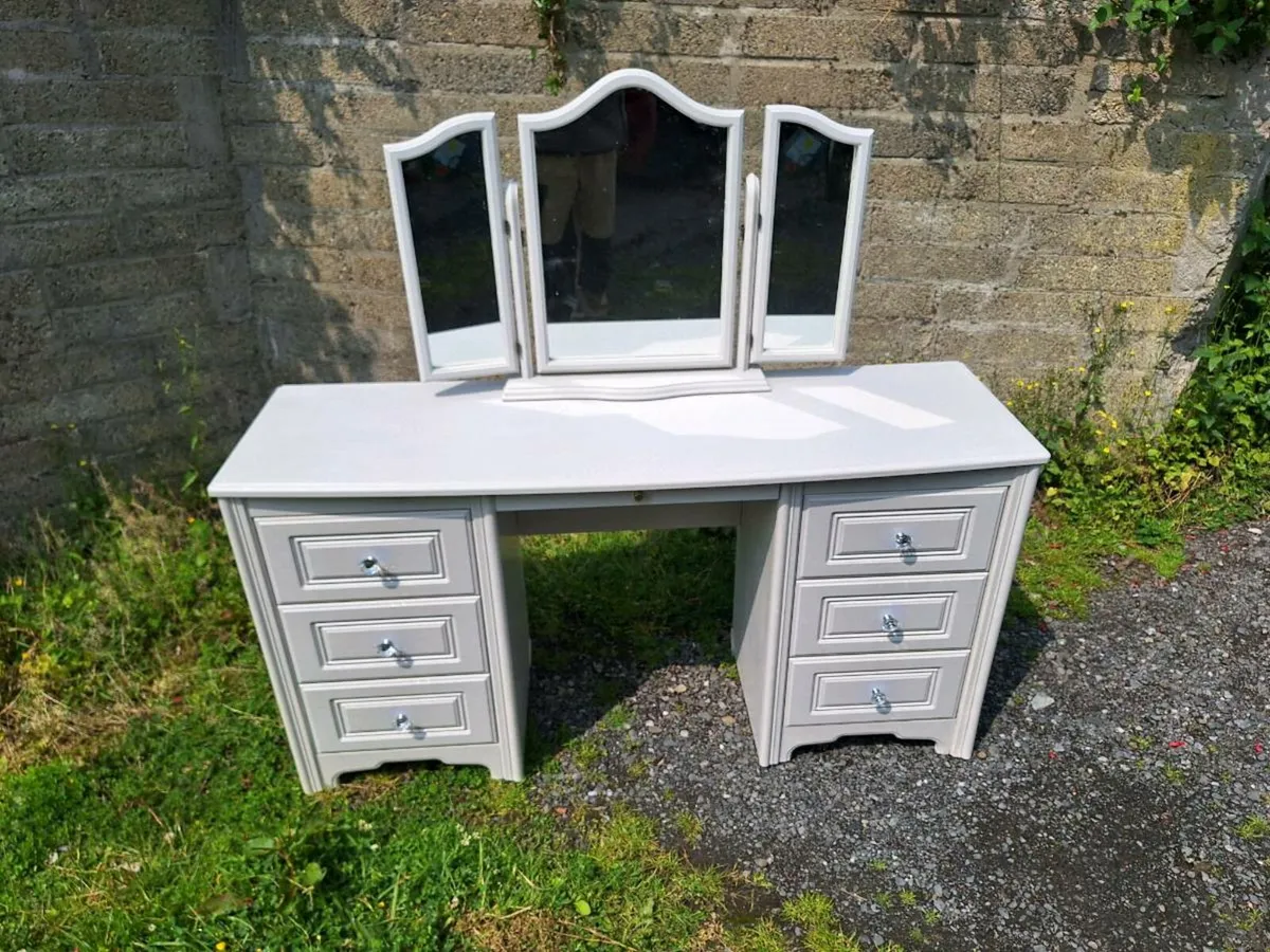 Dressing table (DELIVERY) - Image 2
