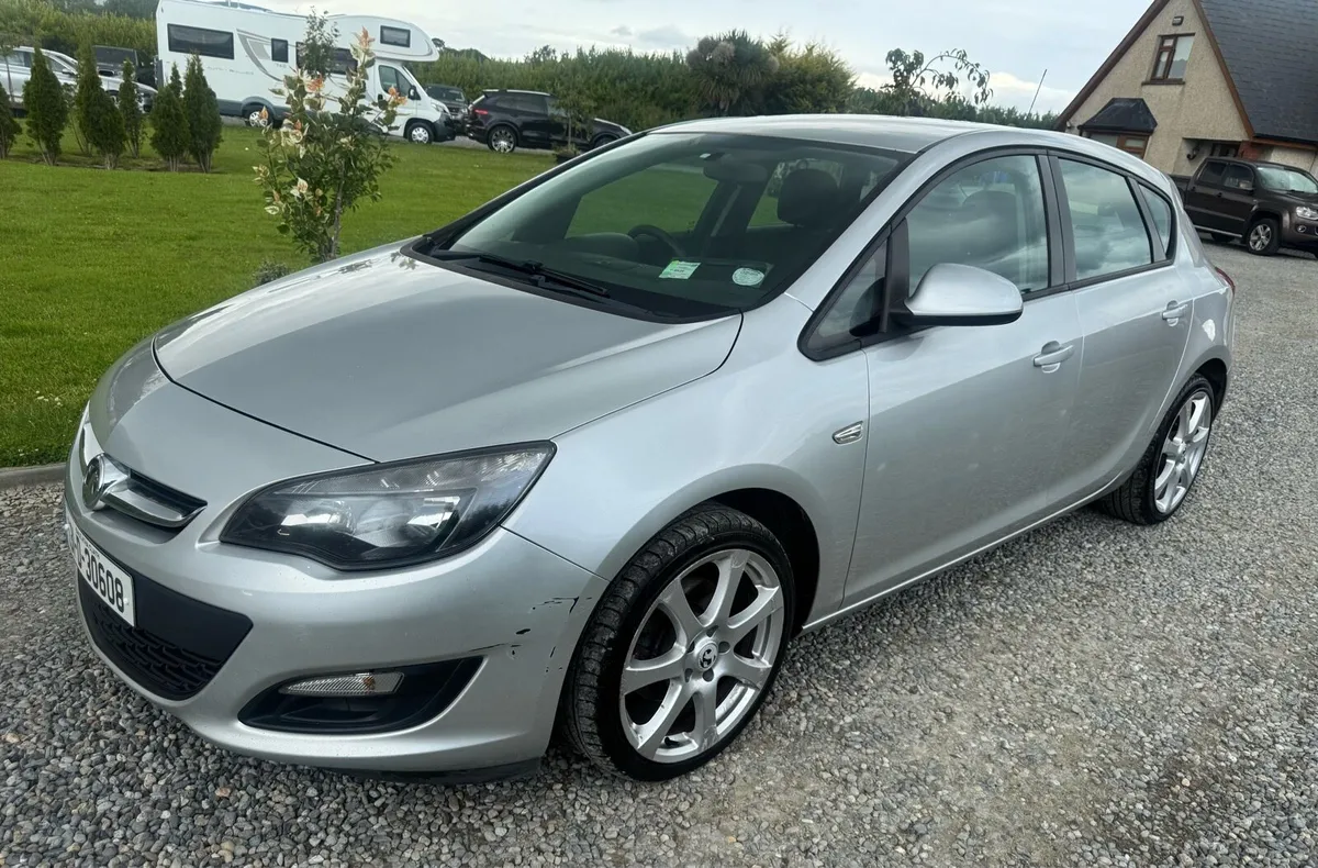 Vauxhall Opel Astra - Image 2